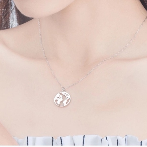 ๐ 3 / $20 ๐ โ๏ธ World map necklace ๐ - Picture 3 of 8